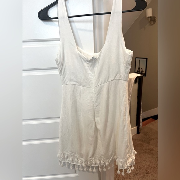 Lulu’s Feel The Sunshine White Tassel Mini Dress - NWOT - Picture 3 of 3